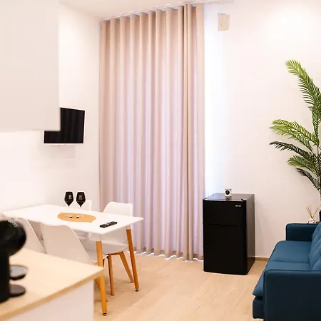 Luxury Way Kenzia Alojamento de Acomodação e Pequeno-almoço