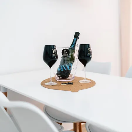 Luxury Way Kenzia 住宿加早餐酒店 特拉尼